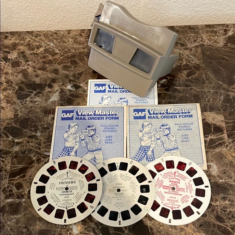 Vintage View-Master with Reels